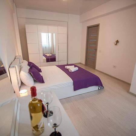 Apartament Mony- Mamaia Nord Apartment นาโวดาริ ภายนอก รูปภาพ