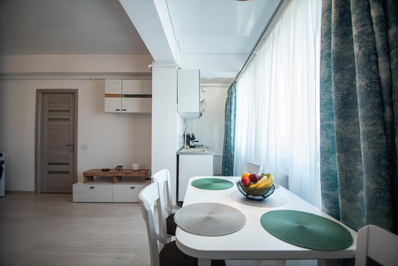 Apartament Mony- Mamaia Nord Apartment นาโวดาริ ภายนอก รูปภาพ